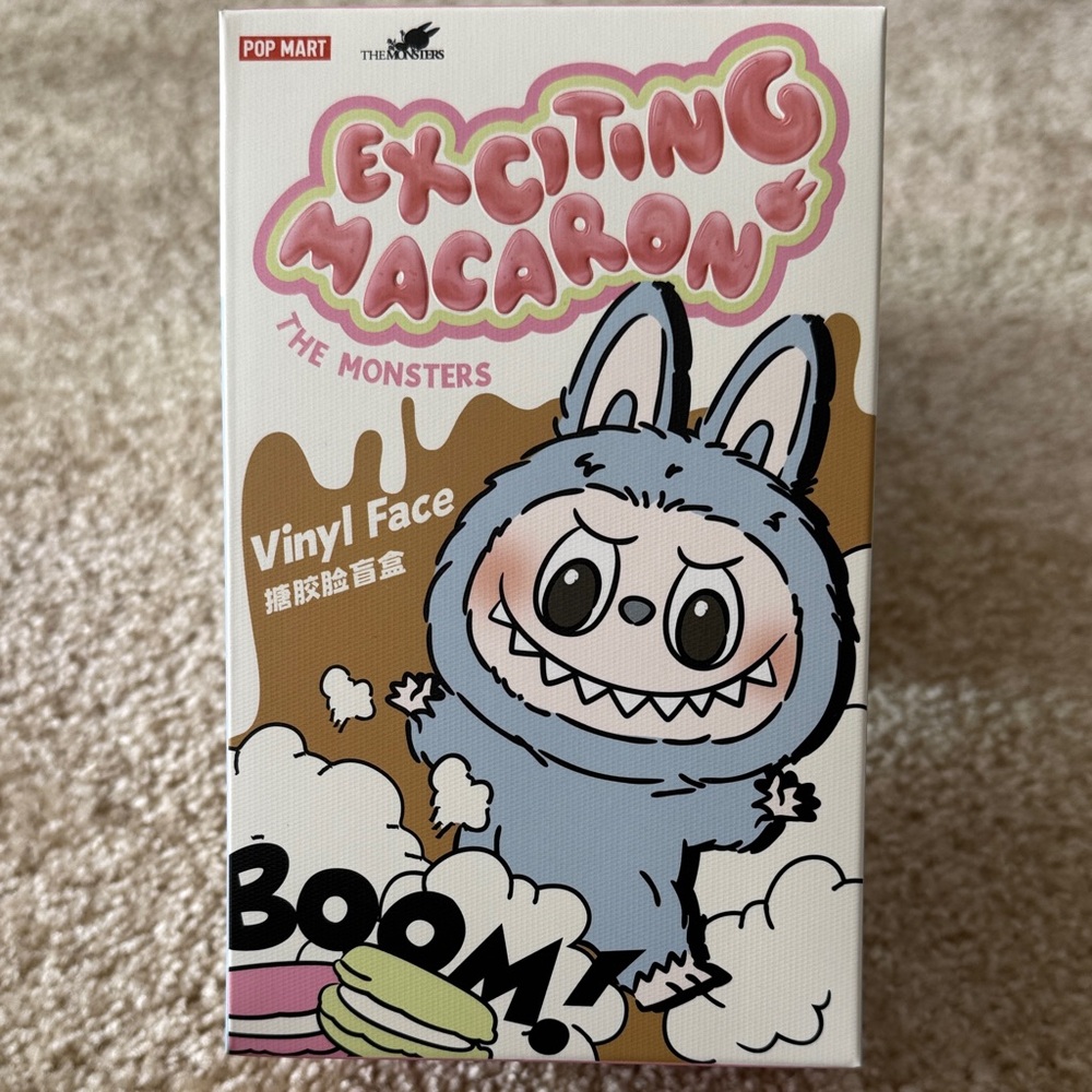 NWT - BRAND NEW The Monsters Exciting Macaron Vinyl Face Plush Pendant
